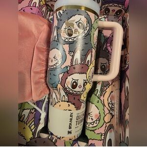 Stanley Quencher H2.0 Tumbler with Bold Graphic